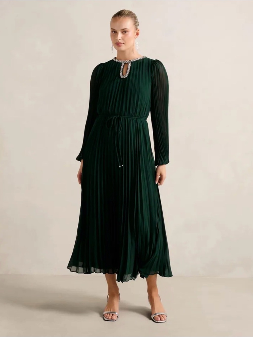 Ever New Emerald Green Pleated Midi Dress with Jeweled Keyhole